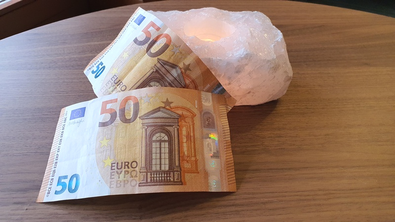 due banconote da 50 euro